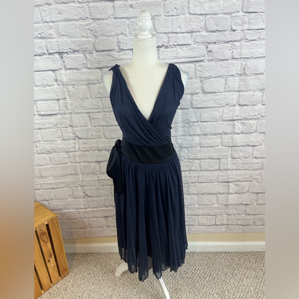 Diane Von Furstenberg 100% Silk Lorelei fairycore wrap dress size 4 READ